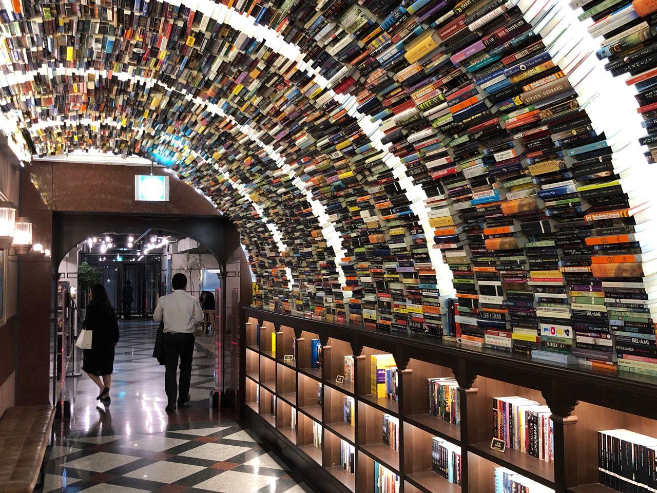 Euljiro Arc.N.Book | Beautiful tunnel made of walls filled with books!